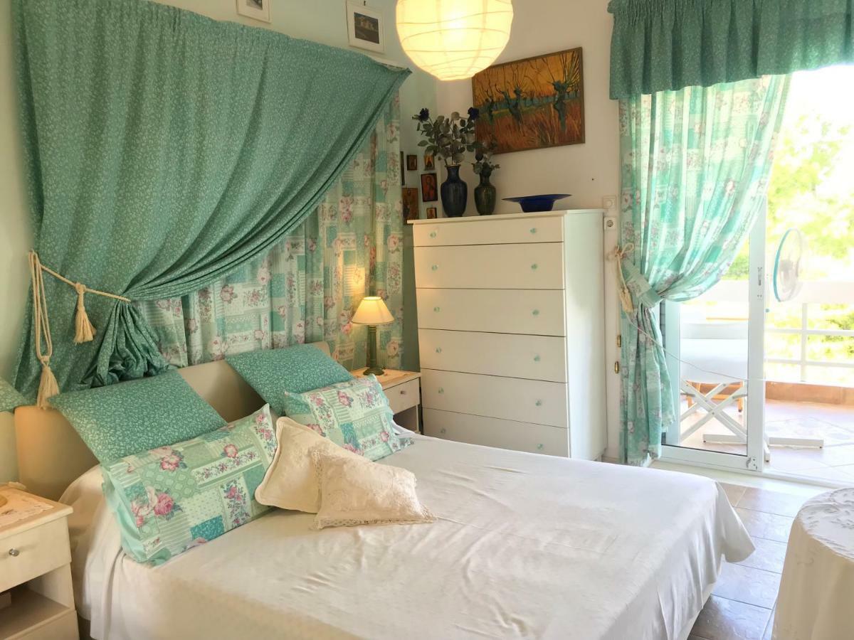 Kerry'S Cosy Apartment Варі Екстер'єр фото