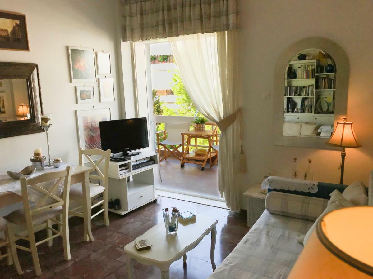Kerry'S Cosy Apartment Варі Екстер'єр фото